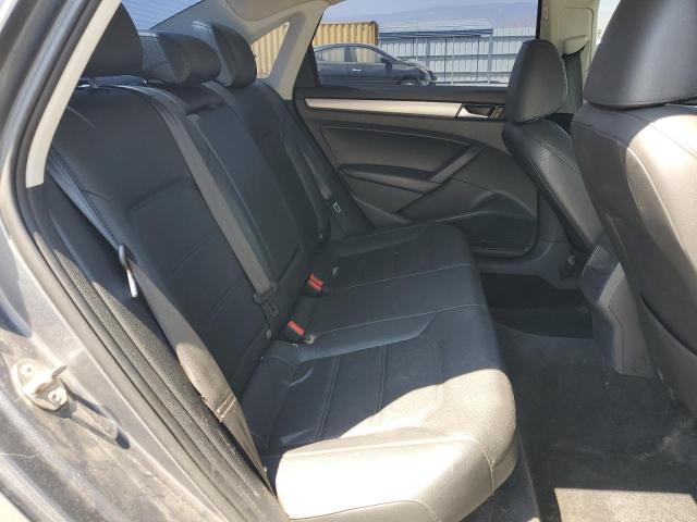 Photo 10 from auction – 2015 VOLKSWAGEN PASSAT S with VIN 1VWAT7A39FC081758