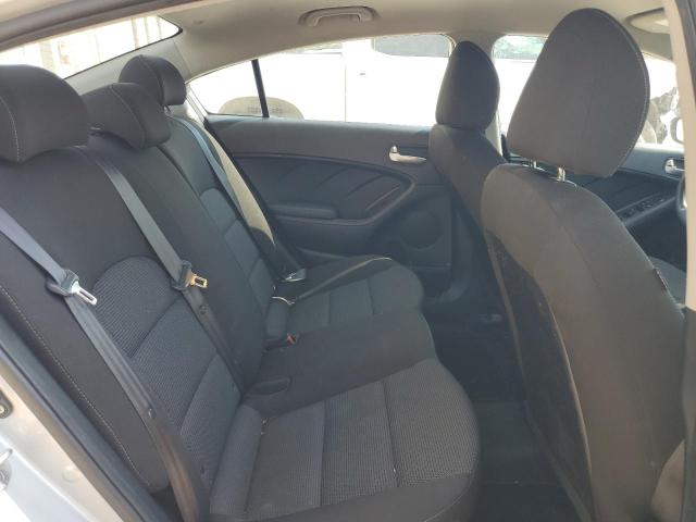 Photo 10 from auction – 2017 KIA FORTE LX with VIN 3KPFK4A74HE111824