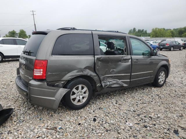 Photo 3 from auction – 2010 CHRYSLER TOWN & COU with VIN 2A4RR8D14AR361232