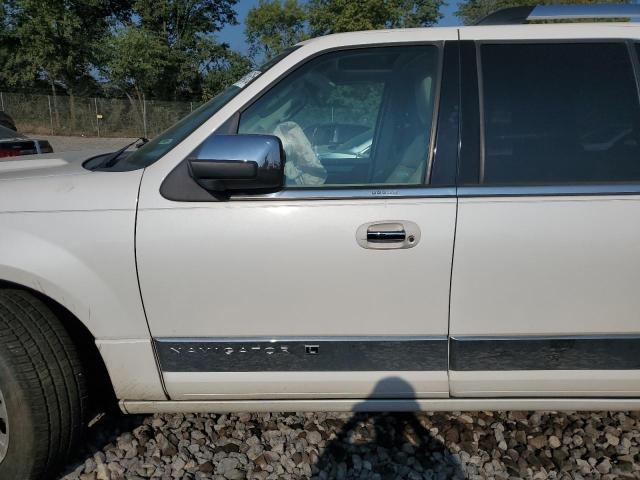 Photo 7 from auction – 2014 LINCOLN NAVIGATOR L with VIN 5LMJJ3J57EEL02126