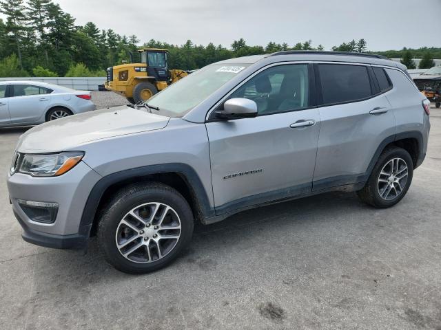 JEEP COMPASS LA 2019 with VIN 3C4NJDBB6KT713855 - Photo from auction