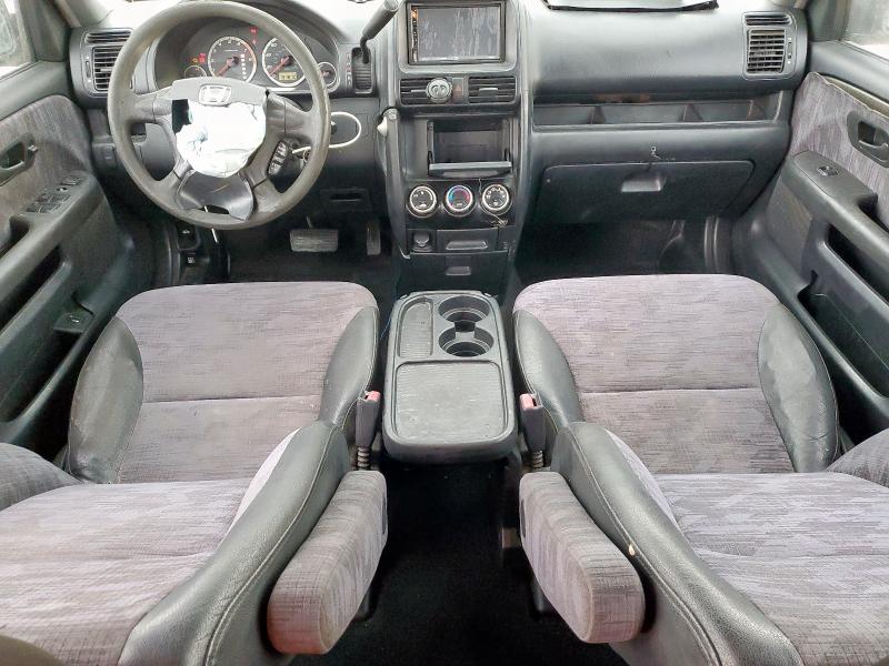 Photo 8 from auction – 2003 HONDA CR-V LX with VIN JHLRD68463C010513
