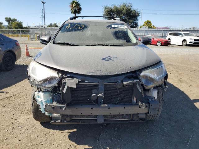 Photo 5 from auction – 2016 TOYOTA RAV4 XLE with VIN JTMWFREV3GJ083140