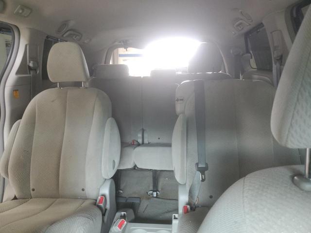 Photo 10 from auction – 2013 TOYOTA SIENNA LE with VIN 5TDKK3DCXDS324696
