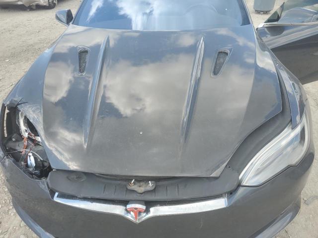 Photo 11 from auction – 2017 TESLA MODEL S with VIN 5YJSA1E25HF215845