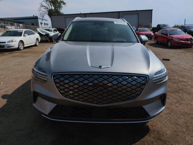 Photo 5 from auction – 2023 GENESIS GV70 BASE with VIN 5NMMCET14PH000376