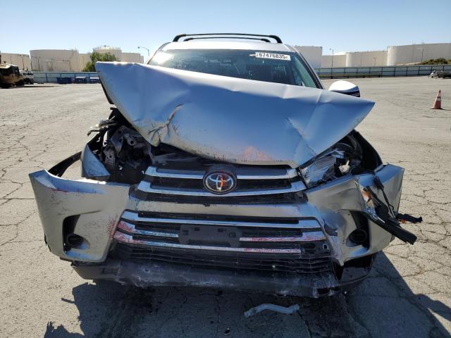 Photo 5 from auction – 2019 TOYOTA HIGHLANDER LE with VIN 5TDZZRFH1KS358240