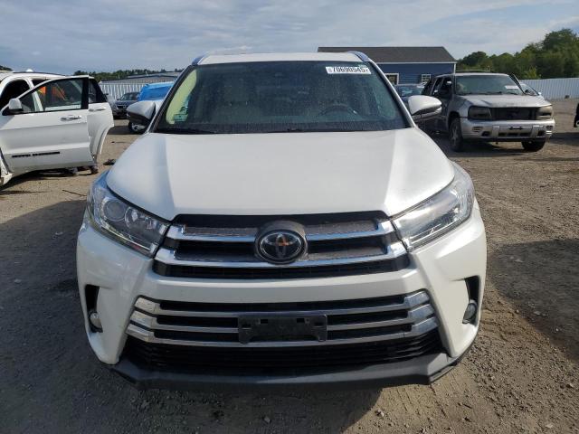 Photo 5 from auction – 2018 TOYOTA HIGHLANDER with VIN 5TDDZRFH3JS898553