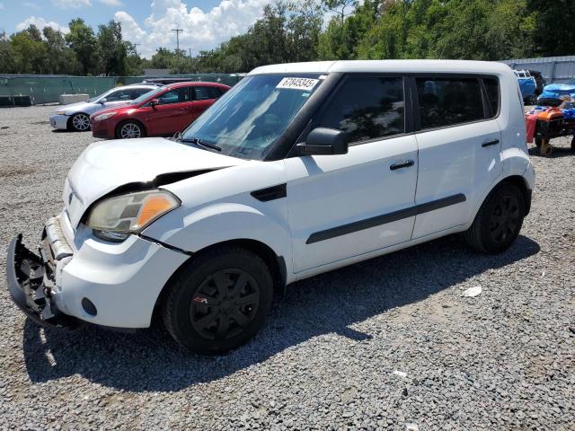 KIA SOUL 2011 with VIN KNDJT2A19B7261331 - Photo from auction