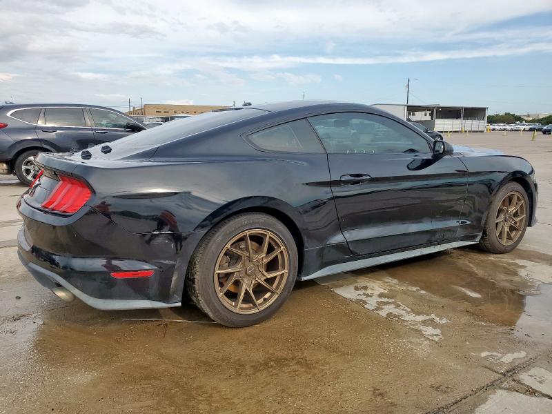 Photo 3 from auction – 2020 FORD MUSTANG with VIN 1FA6P8TH5L5130309