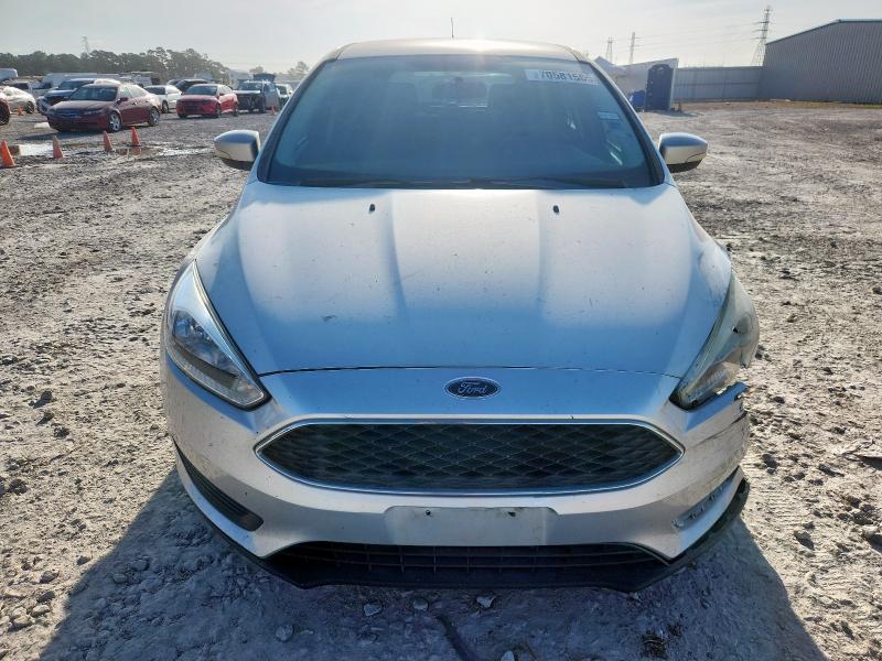 Photo 5 from auction – 2016 FORD FOCUS SE with VIN 1FADP3K23GL337385