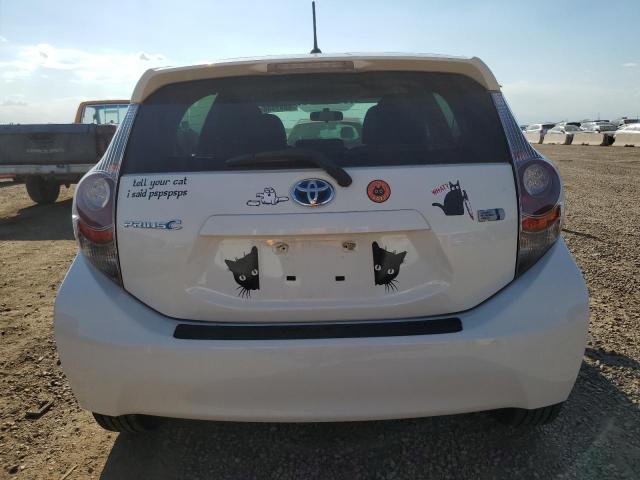 Photo 6 from auction – 2013 TOYOTA PRIUS C with VIN JTDKDTB35D1036207