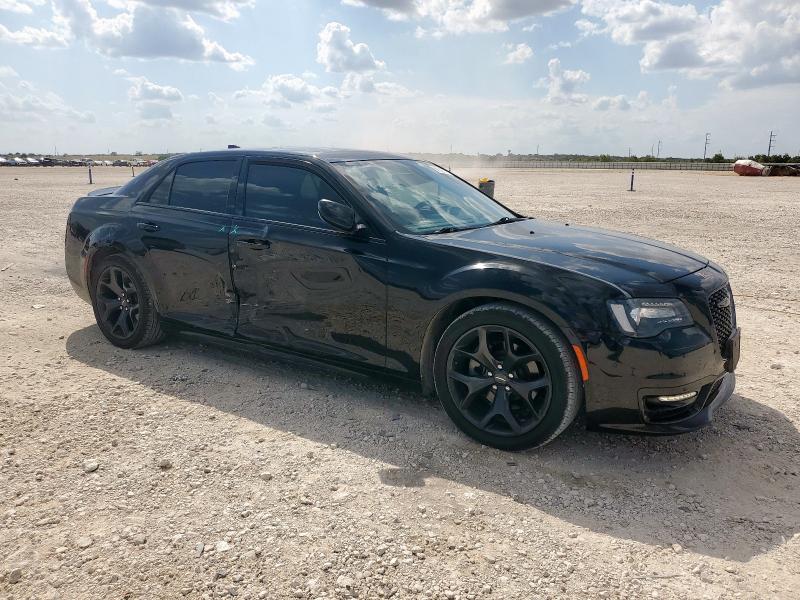 Фото 4 с аукциона – 2021 CHRYSLER 300 S с VIN 2C3CCABT4MH585706