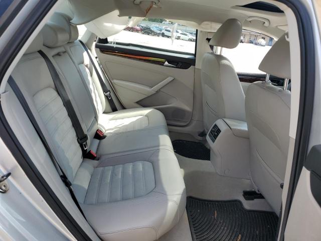 Photo 10 from auction – 2013 VOLKSWAGEN PASSAT SEL with VIN 1VWCP7A36DC027229