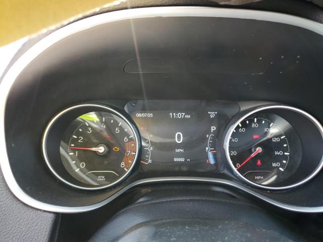 Photo 9 from auction – 2018 JEEP COMPASS LI with VIN 3C4NJDCB0JT332743