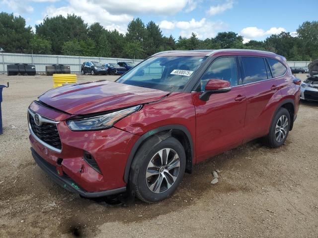 TOYOTA HIGHLANDER 2022 with VIN 5TDHZRBH9NS206843 - Photo from auction
