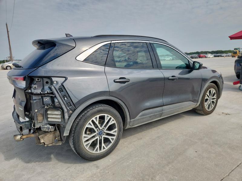 Photo 3 from auction – 2020 FORD ESCAPE SEL with VIN 1FMCU0H68LUA80862