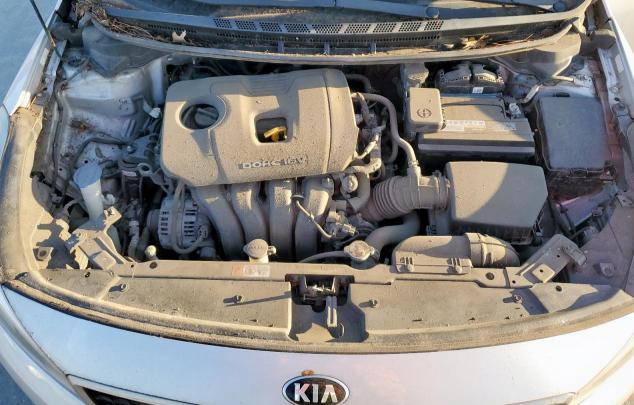 Photo 11 from auction – 2017 KIA FORTE LX with VIN 3KPFL4A79HE142287