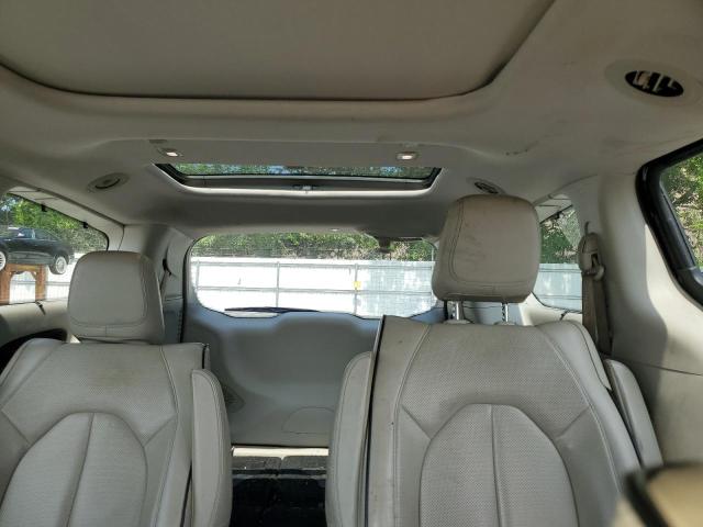 Photo 10 from auction – 2017 CHRYSLER PACIFICA EHYBRID PLATINUM with VIN 2C4RC1N75HR709535