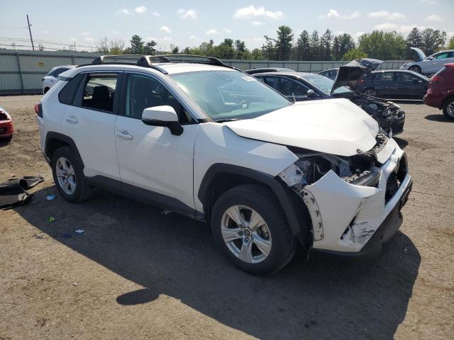 Photo 4 from auction – 2021 TOYOTA RAV4 XLE with VIN 2T3P1RFV5MW155907