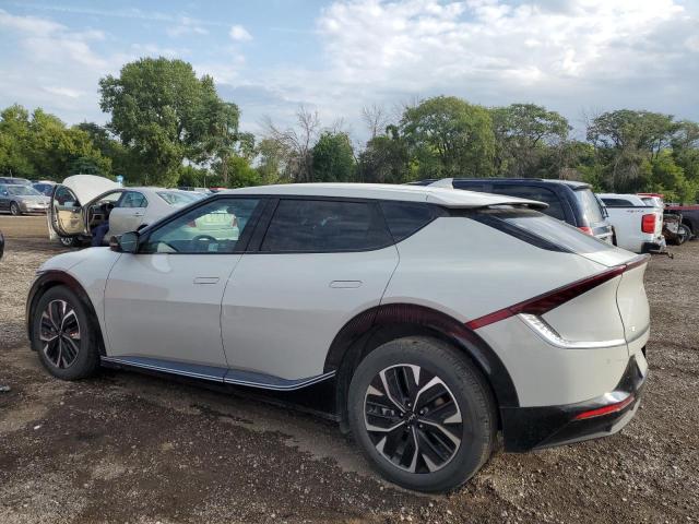Photo 2 from auction – 2022 KIA EV6 LIGHT with VIN KNDC3DLC5N5060450