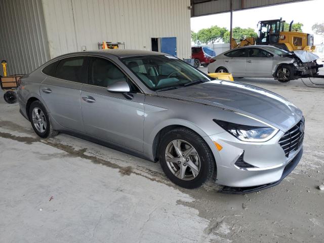 Photo 4 from auction – 2020 HYUNDAI SONATA SE with VIN 5NPEG4JAXLH021817