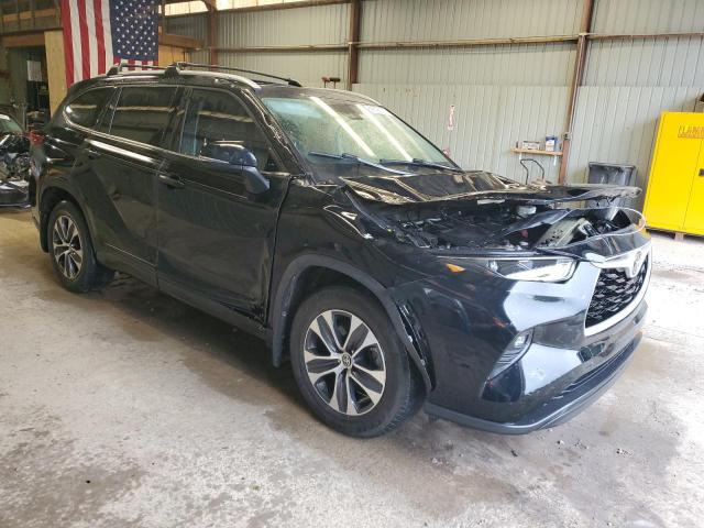 Photo 4 from auction – 2022 TOYOTA HIGHLANDER with VIN 5TDGZRBH8NS178271
