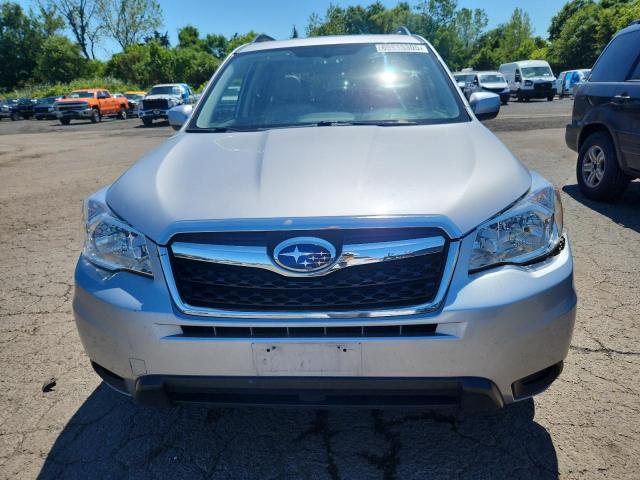 Photo 5 from auction – 2016 SUBARU FORESTER 2 with VIN JF2SJADC5GH439367