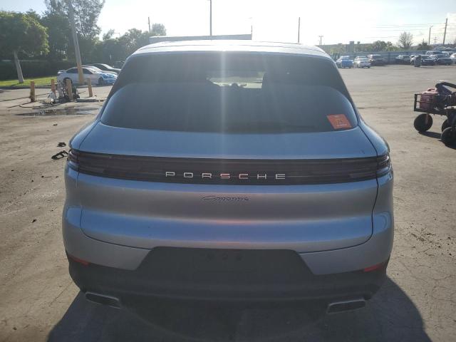 Photo 6 from auction – 2024 PORSCHE CAYENNE E-HYBRID with VIN WP1AE2AY9RDA29409