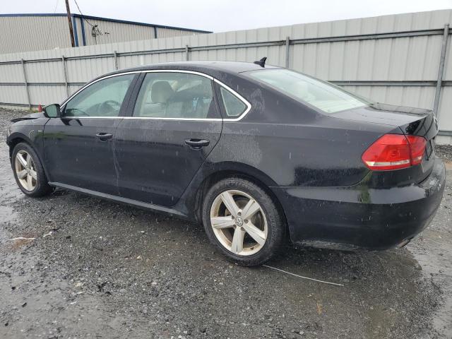 Photo 2 from auction – 2015 VOLKSWAGEN PASSAT S with VIN 1VWAT7A36FC116000