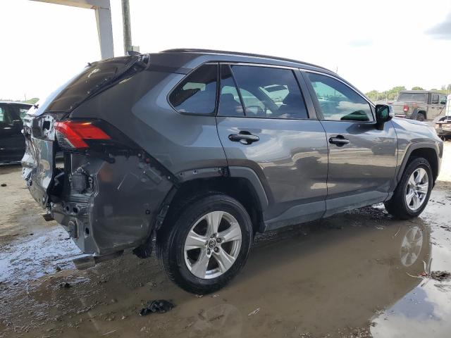 Photo 3 from auction – 2021 TOYOTA RAV4 XLE with VIN 2T3W1RFV0MC123749