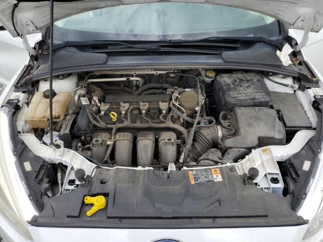 Foto 11 de la subasta – 2015 FORD FOCUS SE con VIN 1FADP3K23FL381661