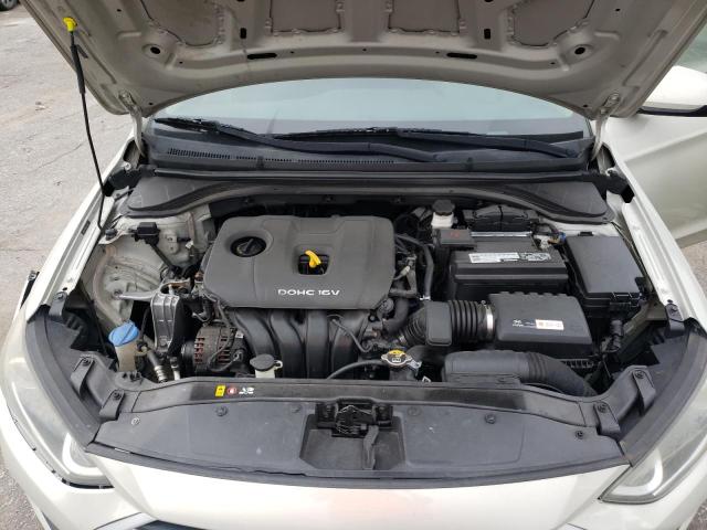 Photo 11 from auction – 2017 HYUNDAI ELANTRA with VIN 5NPD74LF5HH135817