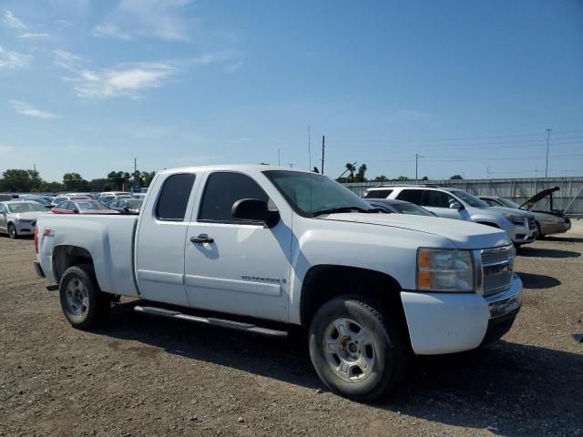 Photo 4 from auction – 2007 CHEVROLET SILVERADO with VIN 1GCEK19017Z513966