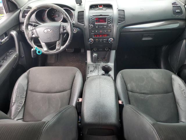 Photo 8 from auction – 2011 KIA SORENTO EX with VIN 5XYKU3A17BG116038