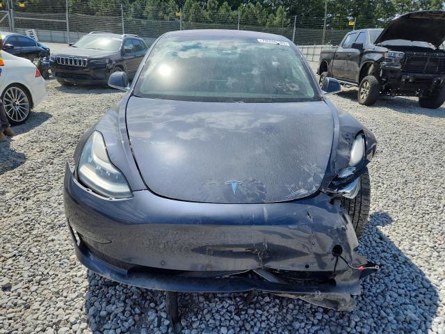 Photo 5 from auction – 2018 TESLA MODEL 3 with VIN 5YJ3E1EB2JF185315