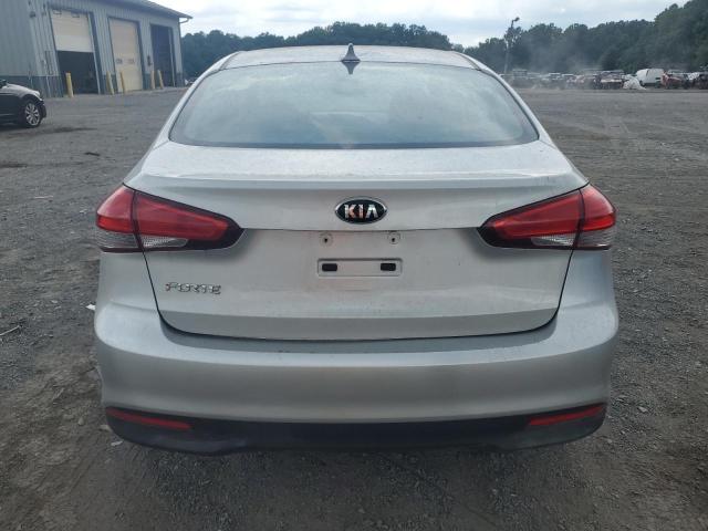 Photo 6 from auction – 2017 KIA FORTE LX with VIN 3KPFK4A74HE140353