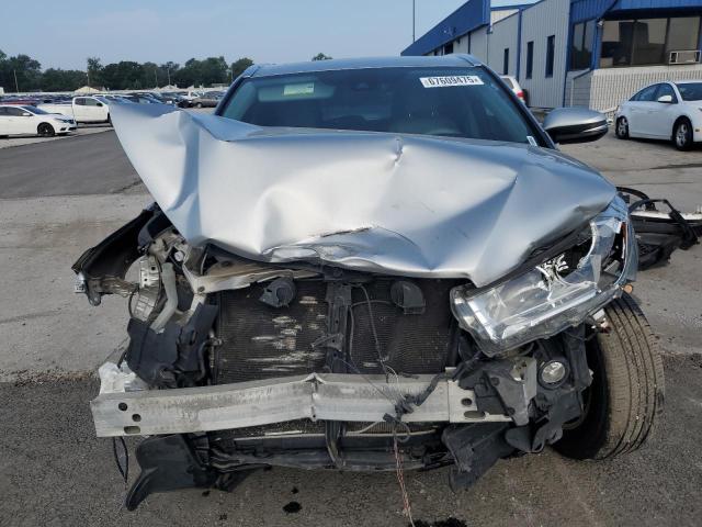 Photo 5 from auction – 2017 TOYOTA HIGHLANDER SE with VIN 5TDJZRFH5HS464907