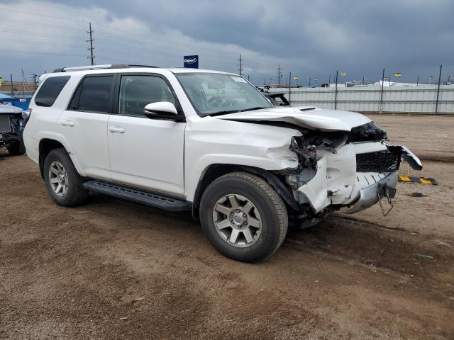 Photo 4 from auction – 2016 TOYOTA 4RUNNER SR5/SR5 PREMIUM with VIN JTEBU5JRXG5279487
