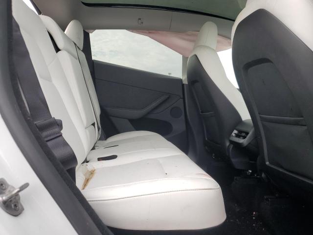 Photo 11 from auction – 2024 TESLA MODEL Y with VIN 7SAYGDEE9RA301231