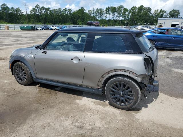 Photo 2 from auction – 2018 MINI COOPER S with VIN WMWXP7C54J2A49170