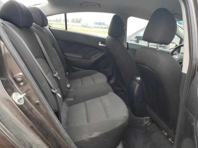 Photo 10 from auction – 2017 KIA FORTE LX with VIN 3KPFK4A7XHE156203