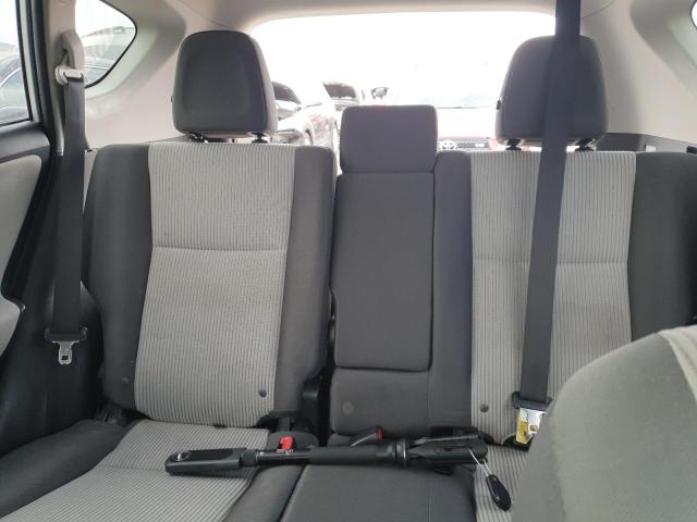 Photo 10 from auction – 2015 TOYOTA RAV4 LE with VIN JTMBFREV4FJ040682