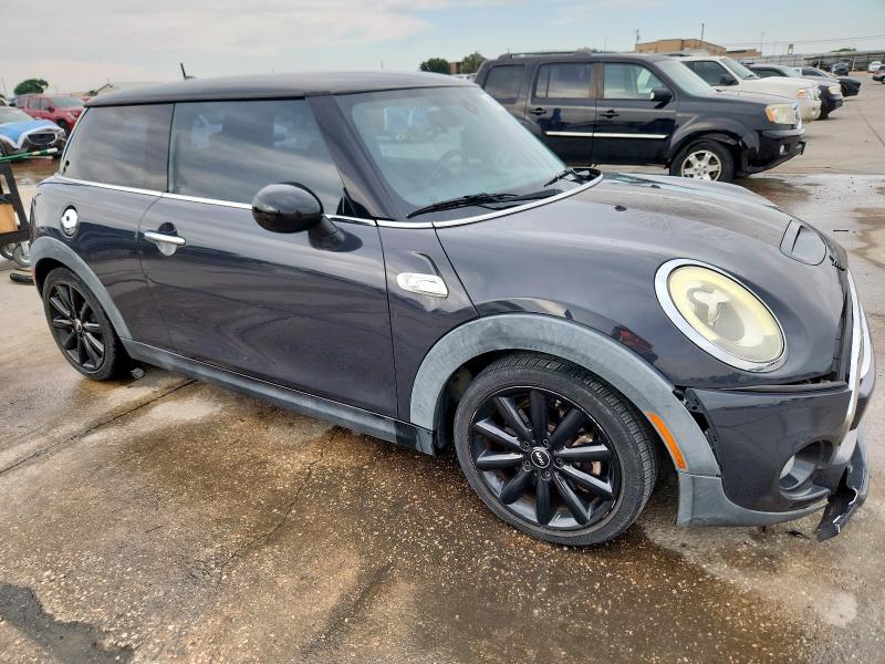 Photo 4 from auction – 2018 MINI COOPER S with VIN WMWXP7C53J2A48608