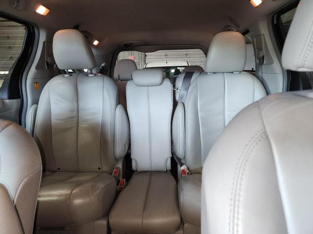 Photo 10 from auction – 2011 TOYOTA SIENNA XLE with VIN 5TDYK3DC7BS067374