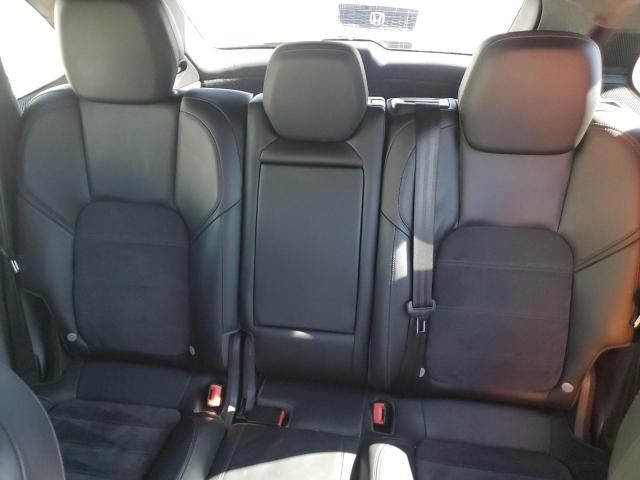 Photo 10 from auction – 2013 PORSCHE CAYENNE GTS with VIN WP1AD2A20DLA76910