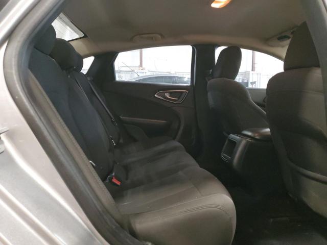 Photo 11 from auction – 2016 CHRYSLER 200 LIMITED with VIN 1C3CCCAB9GN126607