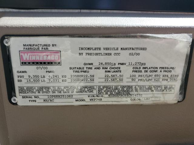 Photo 10 from auction – 2000 FREIGHTLINER CHASSIS X with VIN 4UZ6XFBC5YCH14232