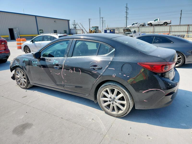 Photo 2 from auction – 2017 MAZDA 3 TOURING with VIN JM1BN1V78H1106773