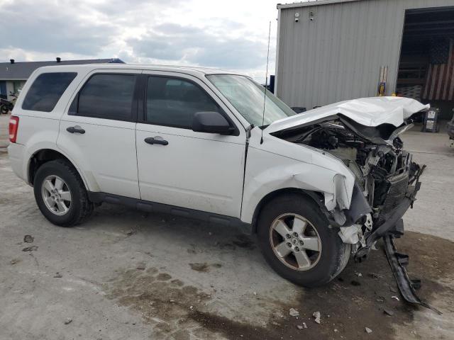 Photo 4 from auction – 2010 FORD ESCAPE XLS with VIN 1FMCU0C73AKC78614